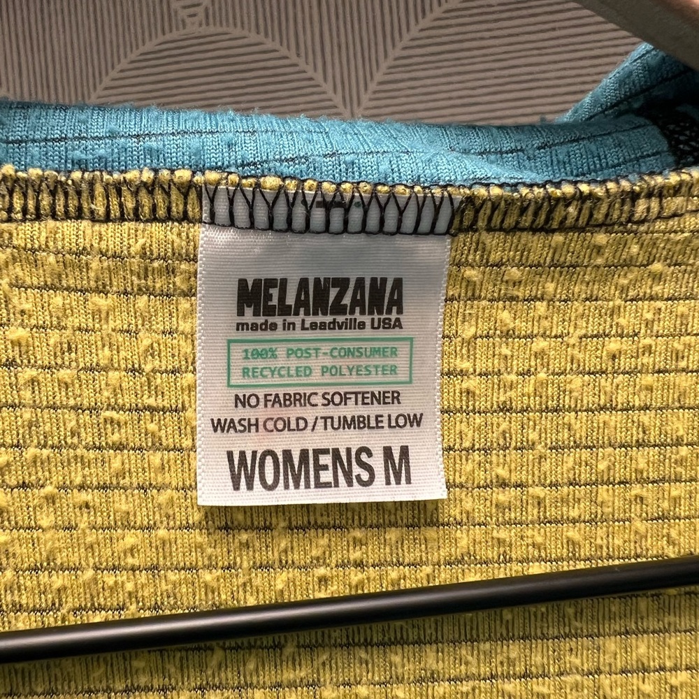 Melanzana Women’s Medium - Picture 2 of 2